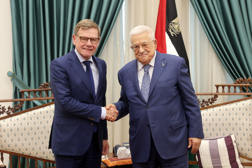 الرئيس عباس يستقبل وزير الخارجية الألماني