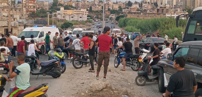 حادث سير مروع خلال مرور موكب عرس.. وإصابة العريس والعروس!