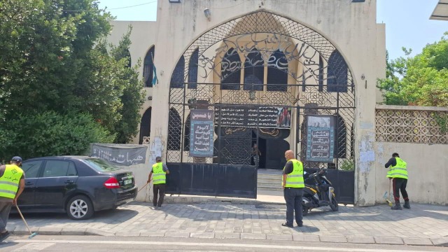 دخول عمال شركة معطي غروب إلى حسينية صيدا البوابة الفوقا