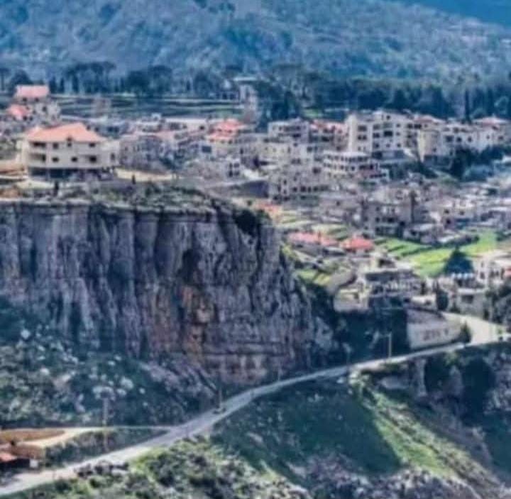 رئيس بلدية العزونية فهيم الكوكاش لـ"جنوبيات ":نعمل بجد لتبقى العزونية مثال القرية اللبنانية المضيافة