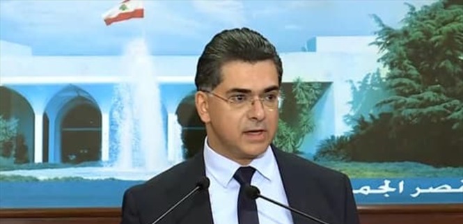 وزير الاعلام تابع من خارج لبنان ما جرى بين براك ومندوبي القصر الجمهوري ومكتبه يصدر بياناً يشدد على رسالة الصحافة النبيلة
