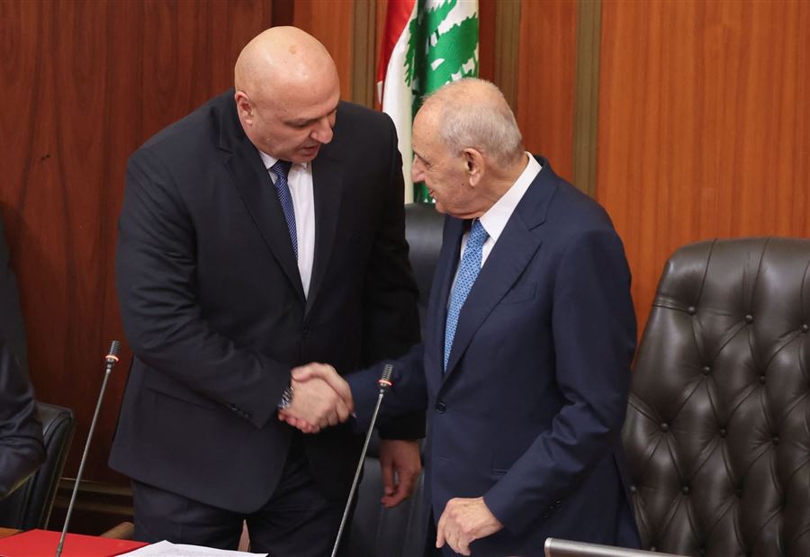 اتصالات مكثّفة بين الرئيسين عون وبرّي: تسوية مرحليّة لتفكيك ملف السلاح تدريجياً