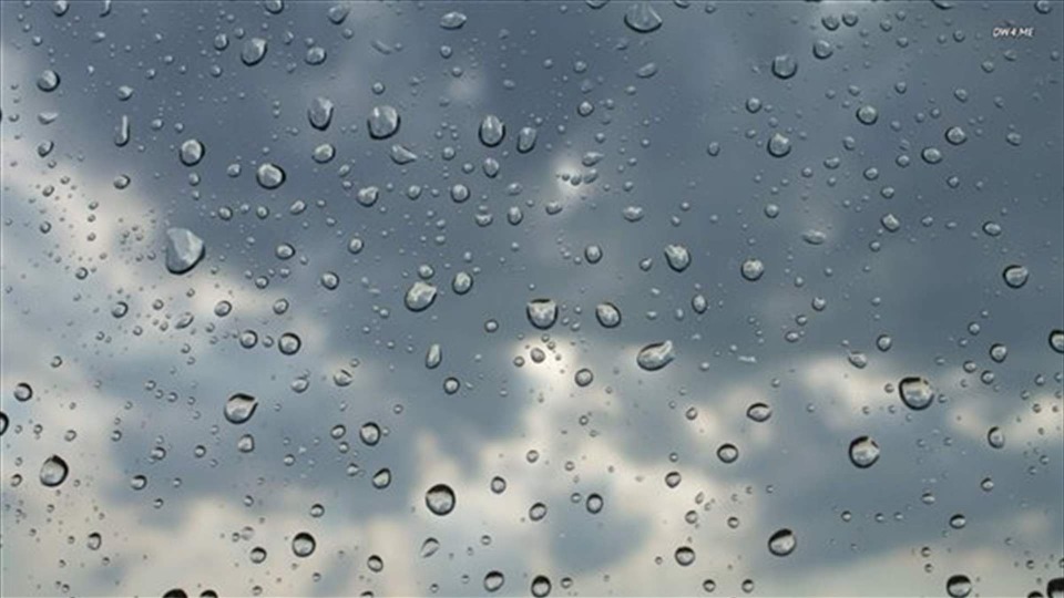 صيف لبنان يهدأ قليلاً… والبحر يهمس بأمواجه المعتدلة