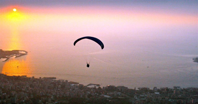 الـ"Paragliding" تحت الرقابة.. وبيرقداريان تشدد على السلامة