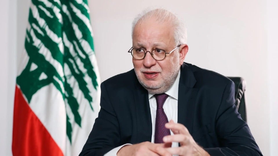 ردًا على الوزير نصّار... بيان من وكيل عائلة الصدر