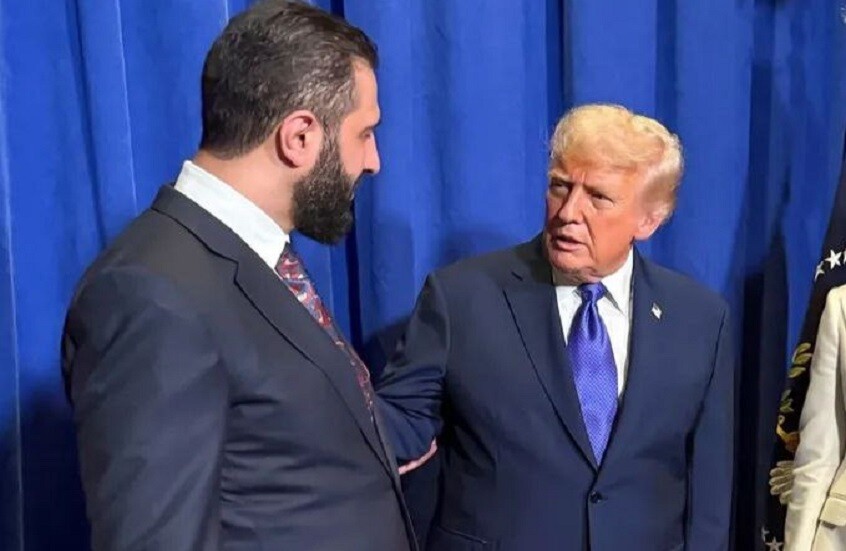 الرئيس الشرع يلتقي  الرئيس ترامب بحضور عقيلته ميلانيا خلال حفل الاستقبال