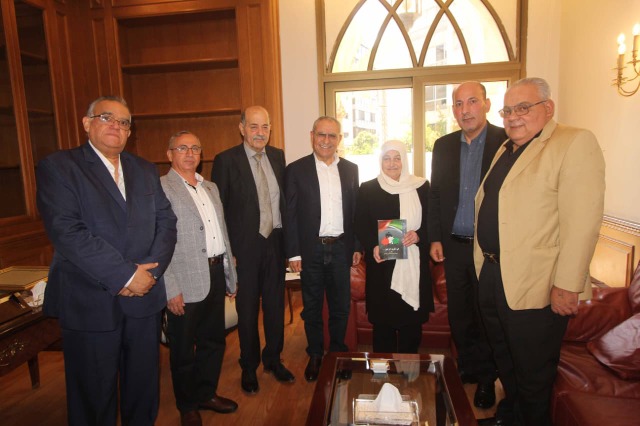 بهية الحريري تبحث مع وفد "الجبهة الديمقراطية" التحديات الفلسطينية وحقوق اللاجئين في لبنان