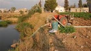 توقيف شخص يستخدم "مياه الصرف" لري مزروعاته في هذه البلدة!