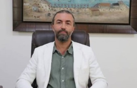 "عمر عيتاني... نهضة مرفأ بيروت من بين الركام"!