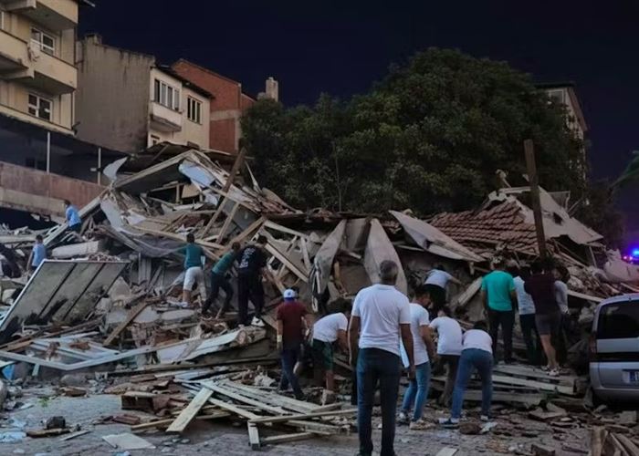 الخطر على تركيا يعود… زلزال بقوة 6,1 درجات والسلطات تتابع الأمر