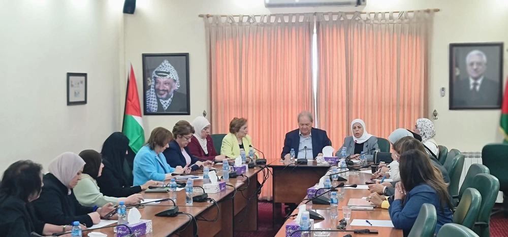 عضوات "المجلس المركزي الفلسطيني" يؤكدن وحدة أراضي دولة فلسطين والتصدي للاحتلال والوصاية والفصل