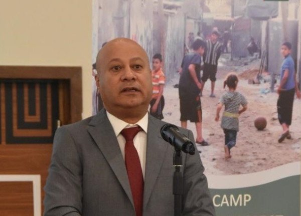 أبو هولي يثمّن زيارة وفد الاتحاد الأوروبي إلى مخيم اليرموك