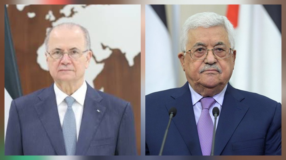 الرئيس عباس يهاتف رئيس الوزراء الفلسطيني د. مصطفى معزيا بوفاة شقيقه