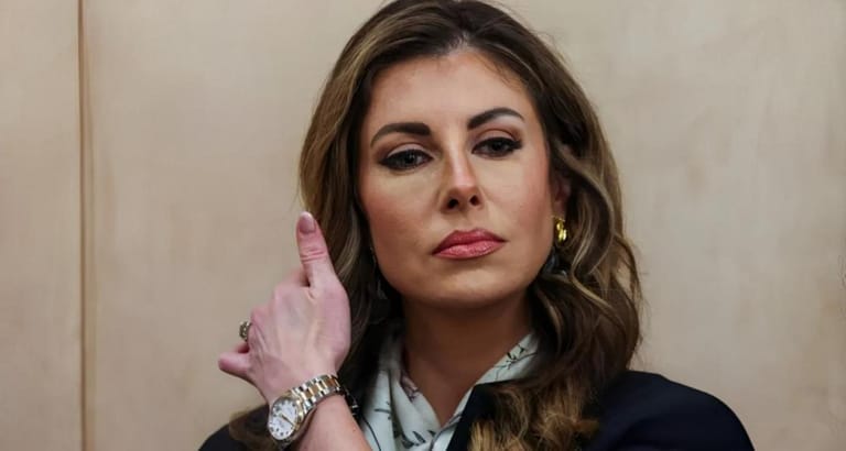سرٌّ كشفته أورتاغوس بين يدي “خبير”!