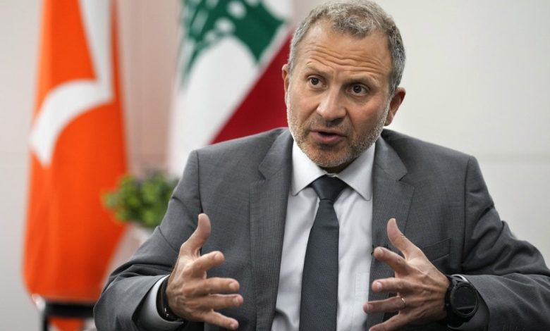 باسيل من زحلة: العسكريون المتقاعدون ركيزة التيار.. ولبنان لا يُقسَّم
