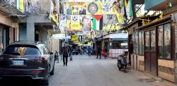 جهود ياسر عباس والسفير الأسعد تثمر بدء تسجيل ترميم بيوت في مخيم عين الحلوة