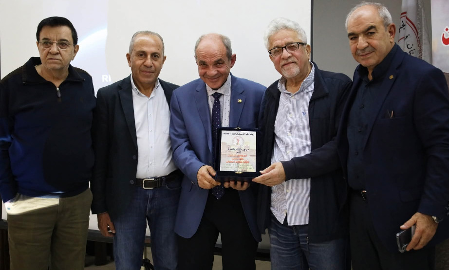 رابطة أطباء الأسنان في صيدا والجنوب تقيم ندوة علمية حول "تقنيات الليزر في طب الأسنان"