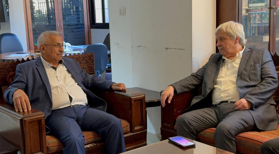 النائب سعد يلتقي وفدًا من الحزب الشيوعي برئاسة حنّا غريب