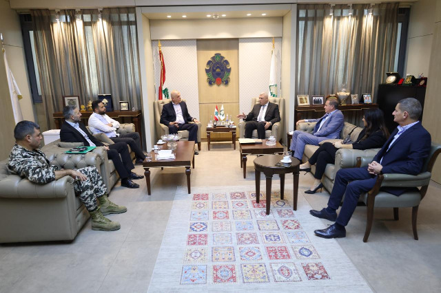 اللواء شقير يبحث مع وفد من بلدية عين إبل في أوضاع الأهالي والصعوبات المحلية