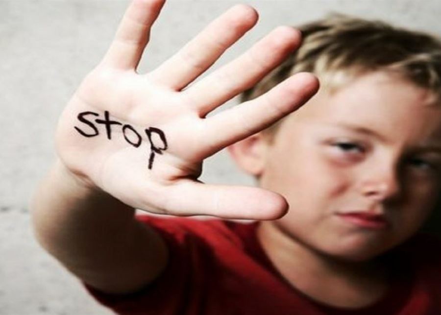 علامات تكشف تعرّض الأطفال للتحرش.. تعرفوا عليها