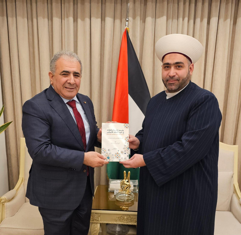 السفير الأسعد يستقبل الشيخ د. أحمد القطان