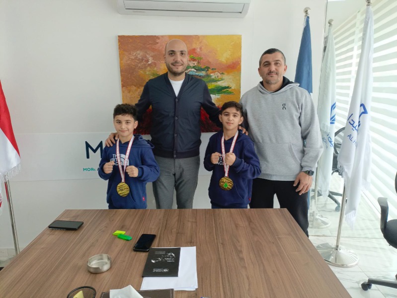 عمر مرجان يهنّئ البطلين آدم وأمير السن بإحرازهما بطولة آسيا للفنون القتالية المختلطة