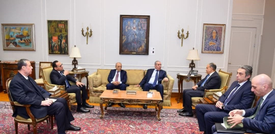 الشيخ يلتقي وزير الخارجية المصري ومدير المخابرات