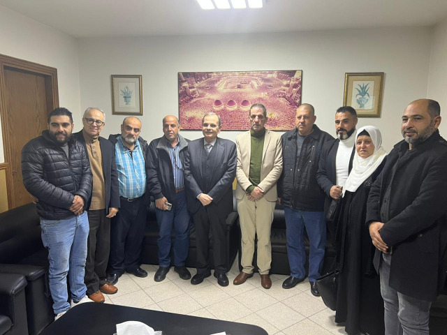 النائب البزري يلتقي وفداً من قاطني منطقة الهبة - حي الزينون