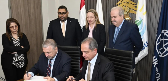وزارة المالية تجتمع مع البنك الدولي لدعم التعافي الاقتصادي وتعزيز مشاريع الطاقة والمياه