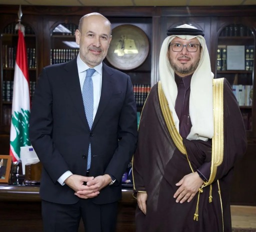 السفير بخاري يزور  القاضي بدران!