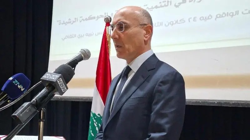 ​الوزير الحجار: للوقوف صفاً واحداً خلف جيشنا وأجهزتنا الأمنيّة