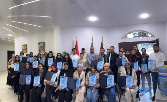 مؤسسة محمود عباس تنظم ورشة عمل بعنوان: "الذكاء الاصطناعي" ومستقبل الطلاب والشباب في العصر الرقمي