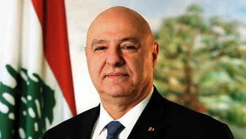 الرئيس عون يُغادر إلى إسبانيا في زيارة رسميّة