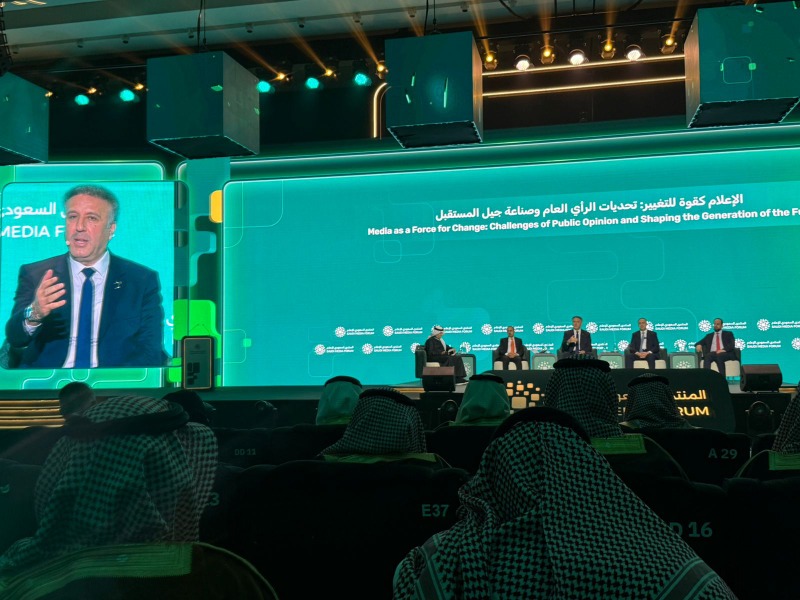 الوزير عساف يشارك في أعمال المنتدى السعودي للإعلام 2026