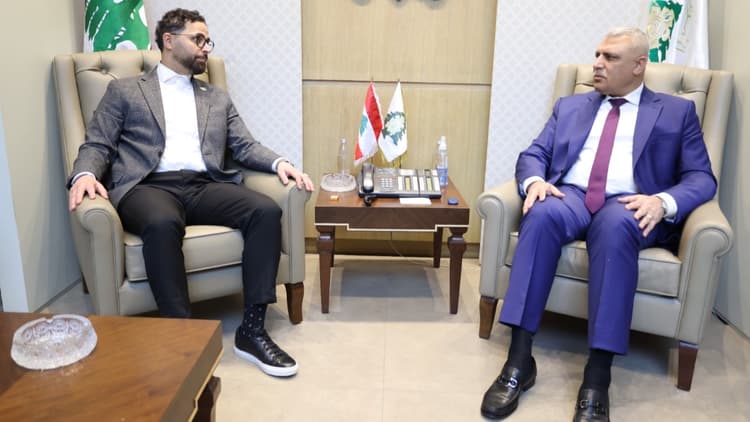 اللواء شقير يعرض اوضاع الجالية اللبنانية مع رئيس بلدية ديربورن هايتس