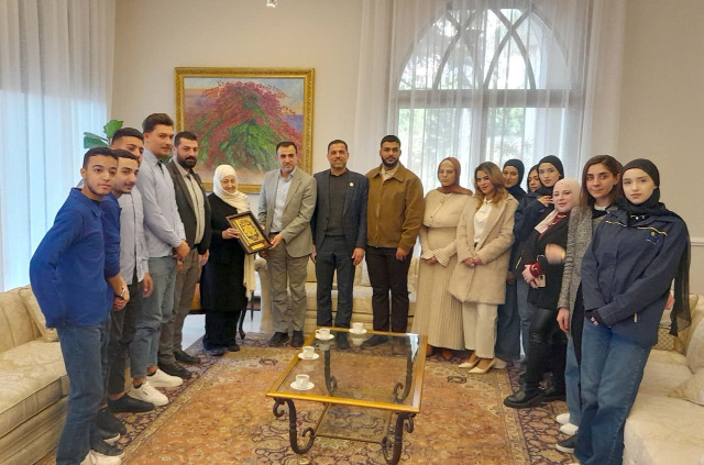 وفد من "معاهد الآفاق" يلتقي بهية الحريري ويحيّي مسيرة الرئيس الشهيد في بناء الوطن والإنسان