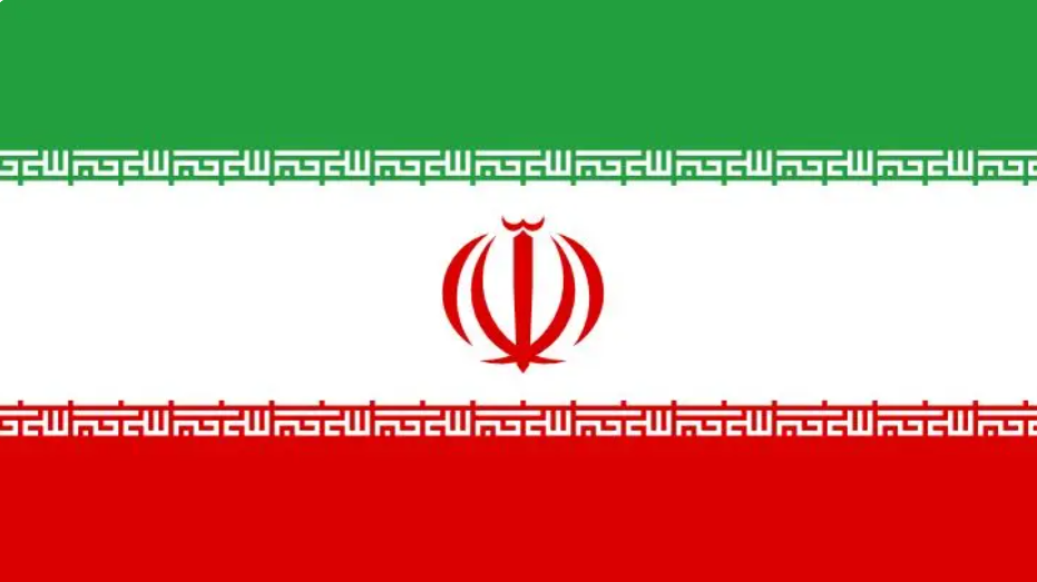 إيران تتوعد بمنع تصدير نفط الشرق الأوسط "إلى إشعار آخر"