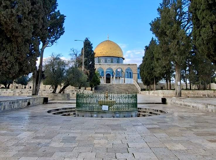 الاحتلال يقرر إبقاء المسجد الأقصى مغلقا ومنع أداء الصلاة فيه