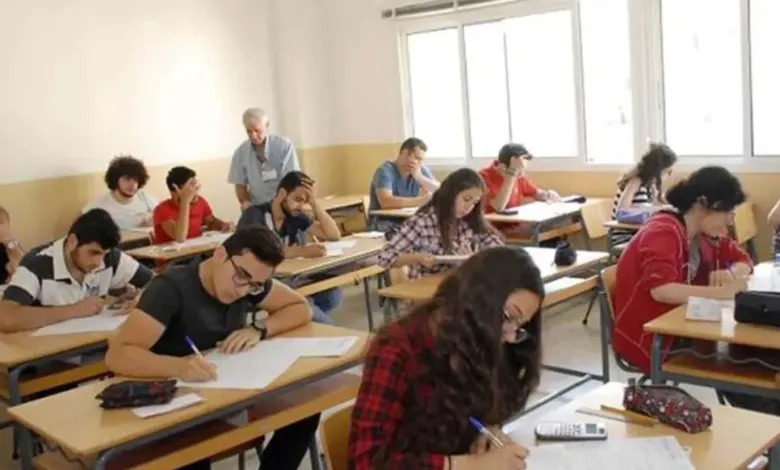 هل تتسبب الحرب بإلغاء الامتحانات الرسمية؟