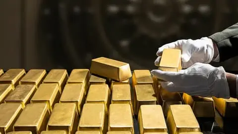في ظلّ الحرب والتقلّبات.. "ذهب لبنان" خطّ أحمر أم فرصة ضائعة؟