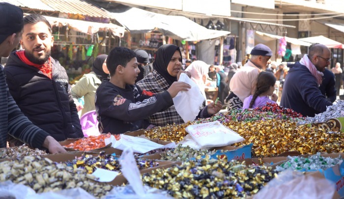 فجر العيد في المخيمات.. تتعالى التكبيرات في المساجد!