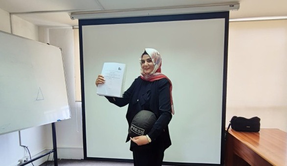 الزميلة رشا الزين تنال الماجستير في الإعلام الرقمي بدرجة جيد جدا