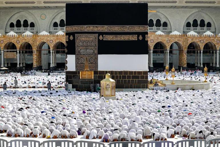 الحج وعيد الأضحى… المعنى العميق لفريضة الإيمان ووحدة الإنسان