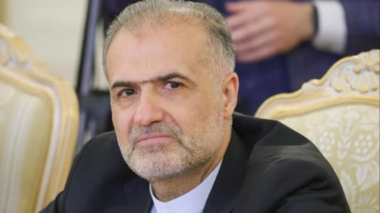 سفير إيران في موسكو: مضيق هرمز سيفتح لكن برسوم عبور