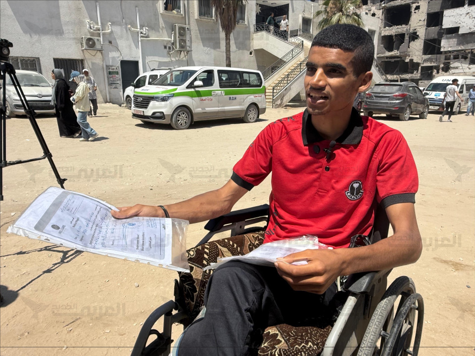 حمادة أبو عجوة... رحلة علاج معلّقة خلف معابر مغلقة في غزة