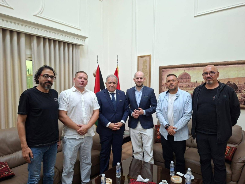 السفير الاسعد يستقبل وفداً من مؤسسة "Fundacja Wolne Miejsce"