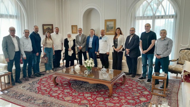 بهية الحريري تتابع الشأنين التربوي والصيداوي مع  المجلس الإداري لـ" المقاصد-صيدا" برئاسة محمد فايز البزري