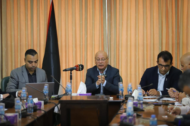 "شؤون اللاجئين" في المنظمة ومركز أبحاث سياسات اللاجئين يبحثان التحولات الديموغرافية للاجئين الفلسطينيين في لقاء حواري بمناسبة اليوم العالمي للاجئين