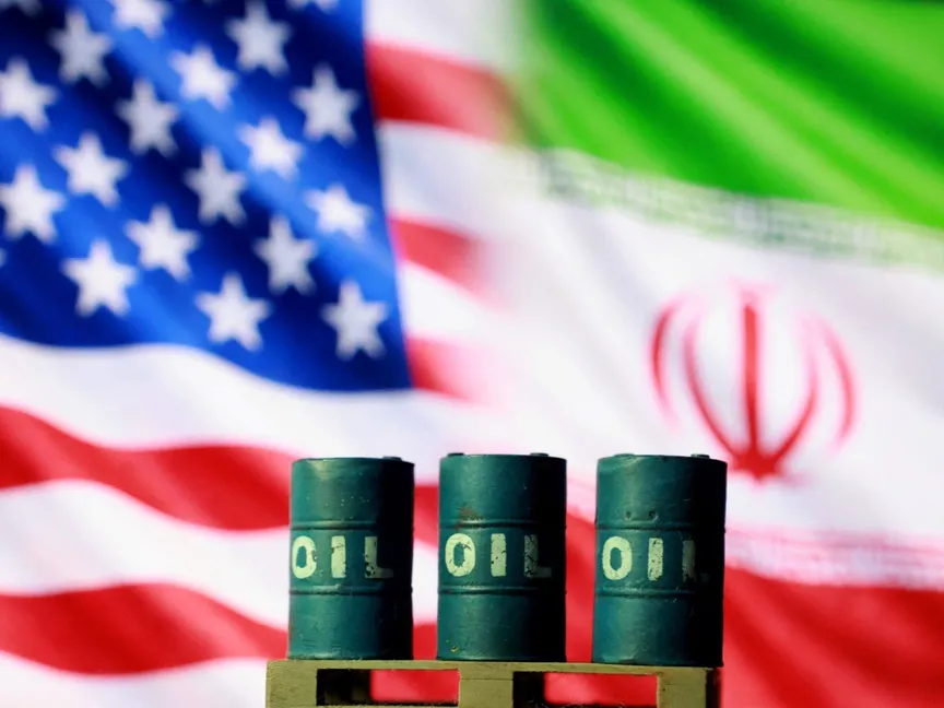 أسعار النفط تقفز مع تجدد الغارات الأميركية على إيران