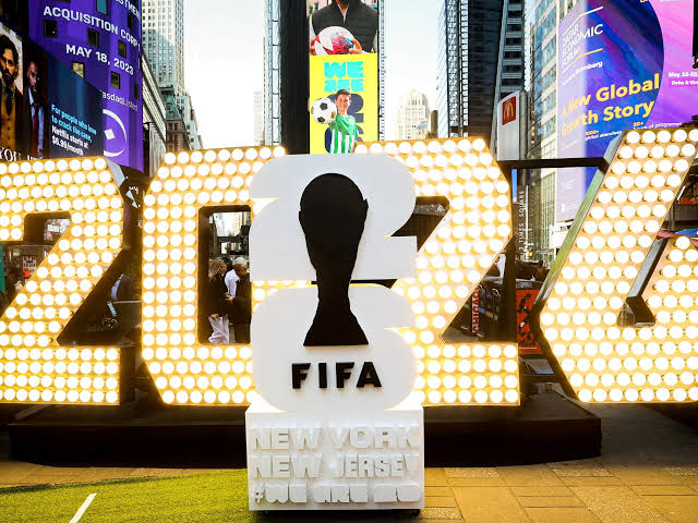 مقابل 80 دولاراً... الفيفا يكسر التقاليد قبل نهائي المونديال